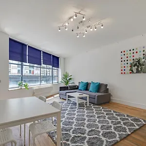 331 Apartment London